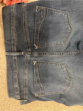 Women's Denim Jeans in Medium Blue